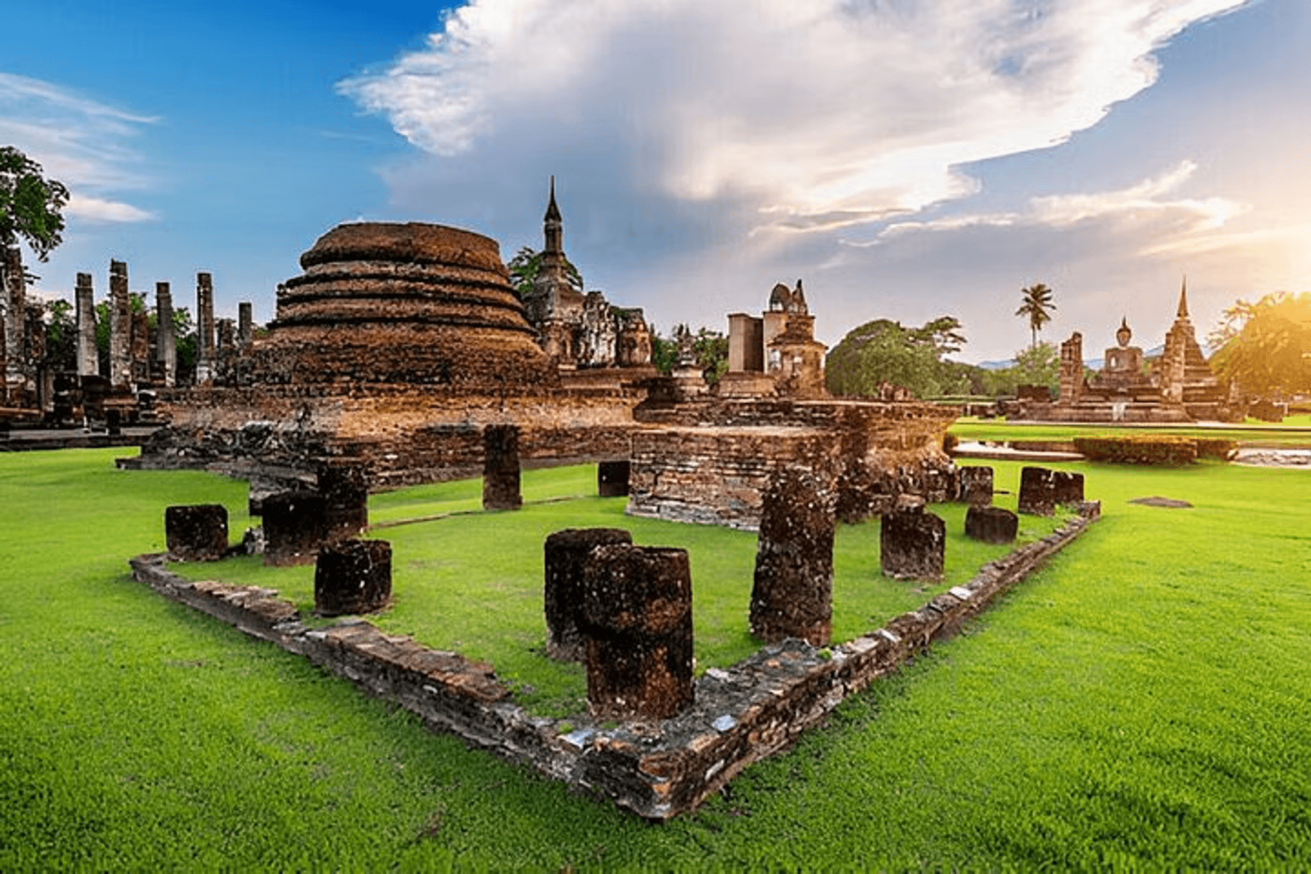 Ayutthaya Temples Day Tour from Bangkok– Guided Cultural Journey