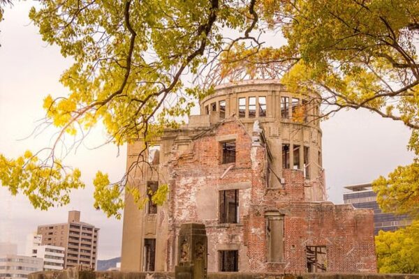 Hiroshima and Miyajima Private Tour with English Speaking Driver